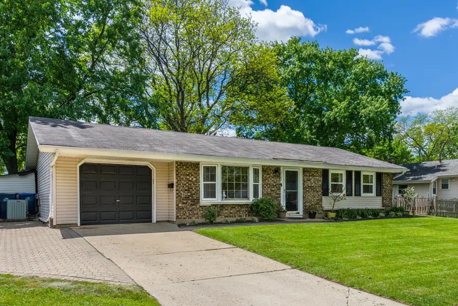 1723 Hartmann Drive, Schaumburg, IL 60193 - #2