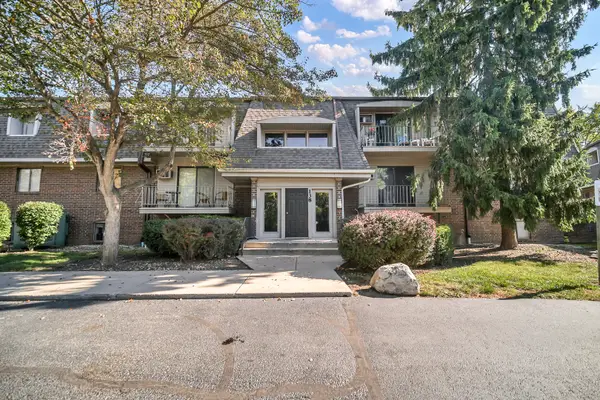 138 E Bailey Road #M, Naperville, IL 60565