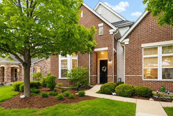 2630 Camberley Circle, Naperville, IL 60564