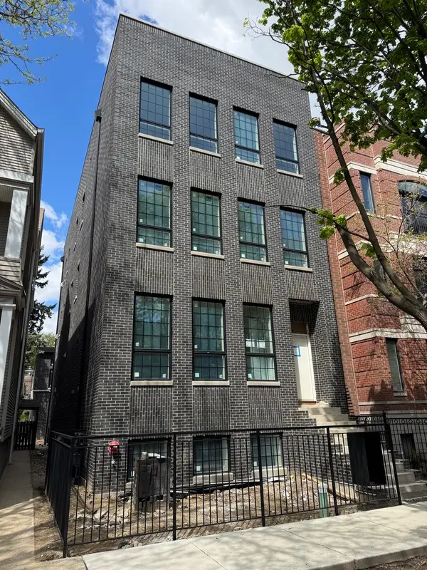 3820 N Damen Avenue #3, Chicago, IL 60618