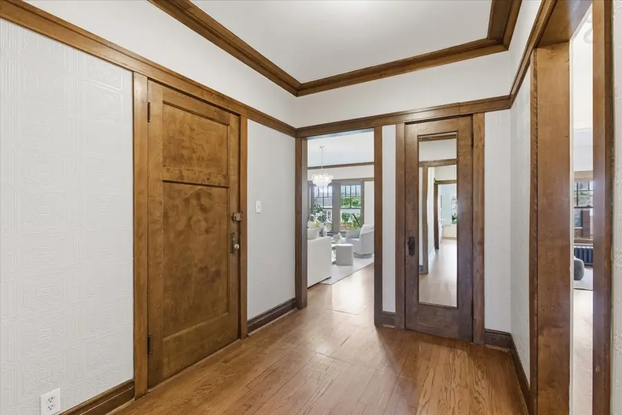 1468 W Balmoral Avenue #3, Chicago, IL 60640 - #2