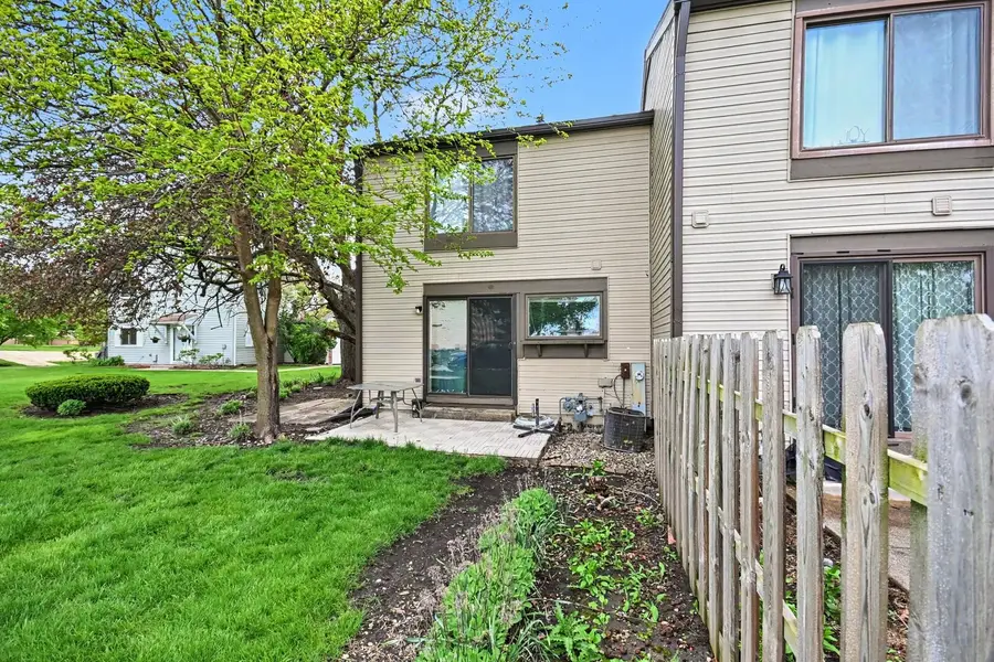 554 Alton Court, Carol Stream, IL 60188 - #2