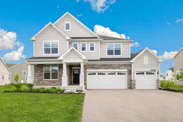 25705 W Rocky Creek Road, Plainfield, IL 60586