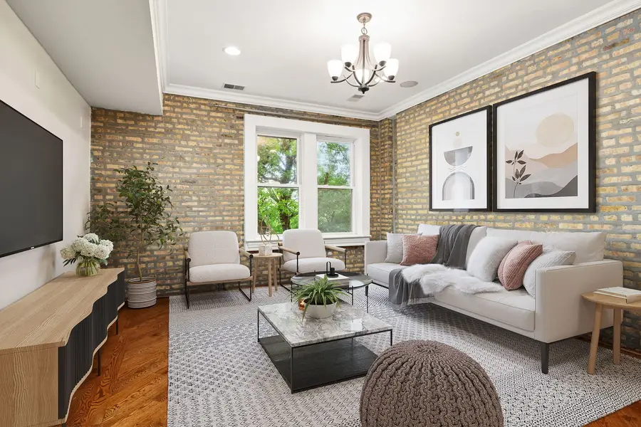 6148 N Ravenswood Avenue #2, Chicago, IL 60660 - #3