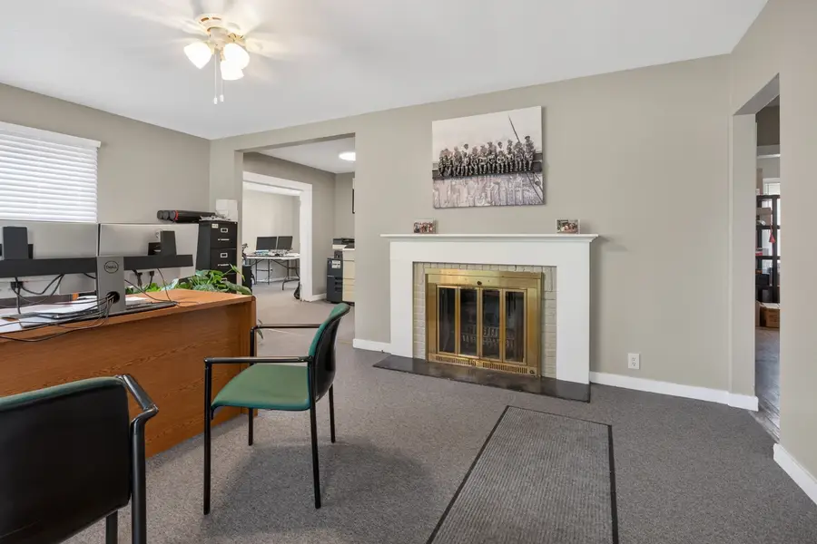 1001 E Lincoln Street, Bloomington, IL 61701 - #2