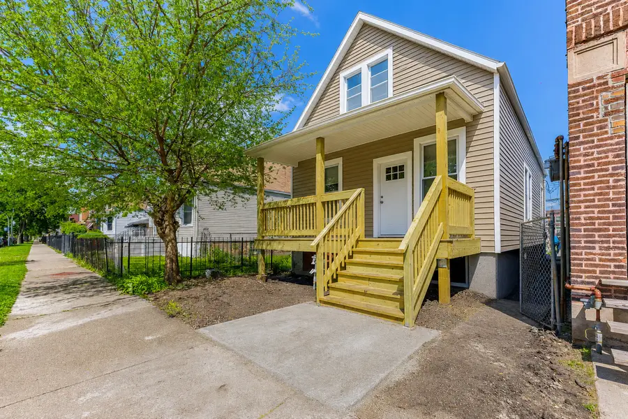 6057 S Wolcott Avenue, Chicago, IL 60636 - #2