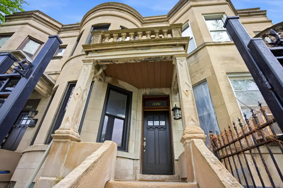4937 S Prairie Avenue, Chicago, IL 60615 - #2