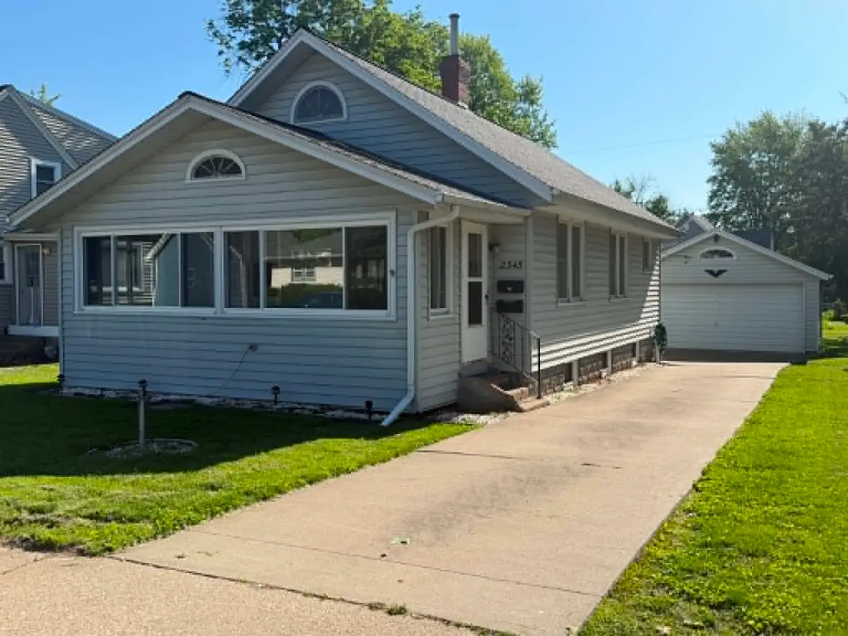 2345 Dunham Street, Clinton, IA 52732 - #1