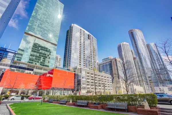 240 E Illinois Street #3101, Chicago, IL 60611