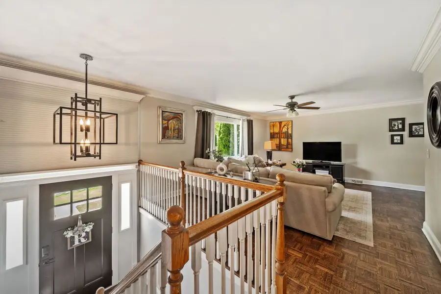 6402 Macarthur Drive, Woodridge, IL 60517 - #2