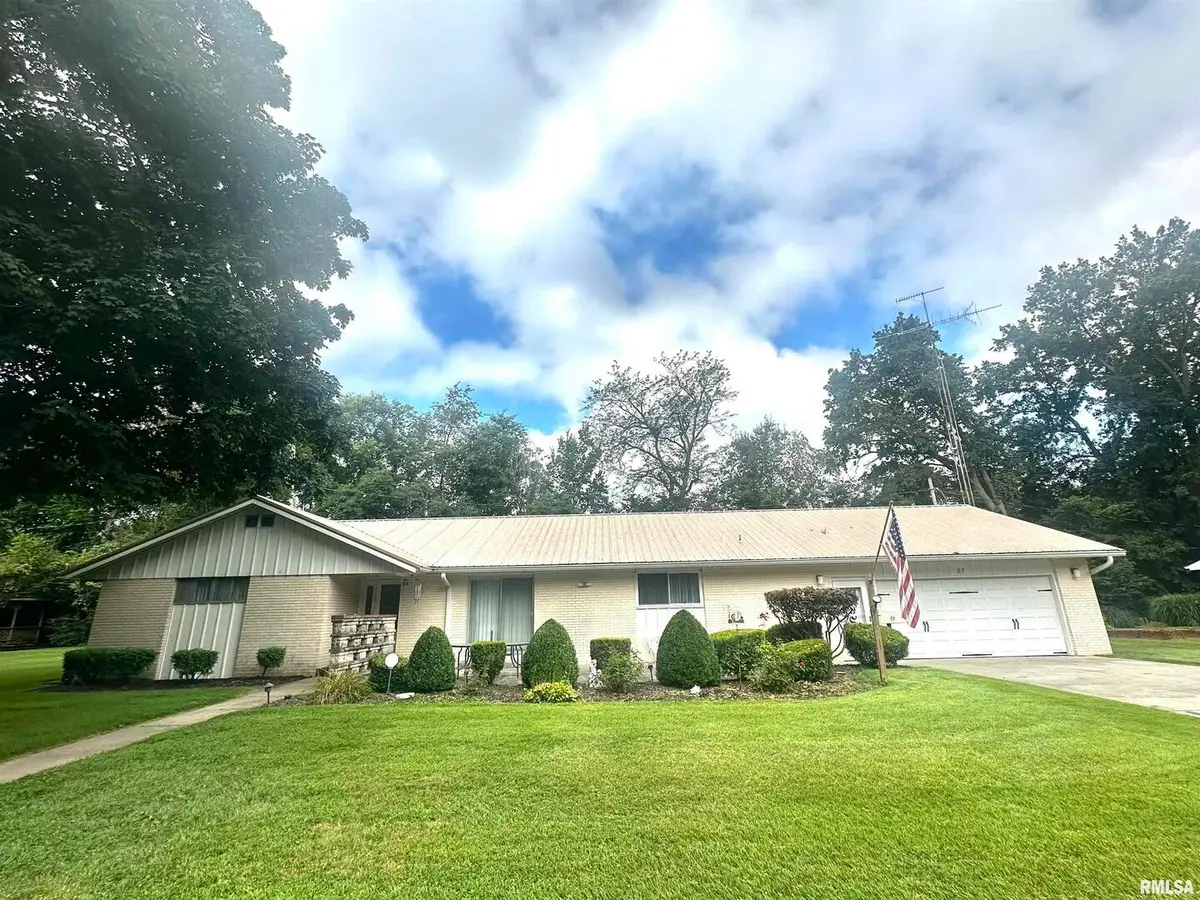57 Sherwood Drive, Centralia, IL 62801 - #1