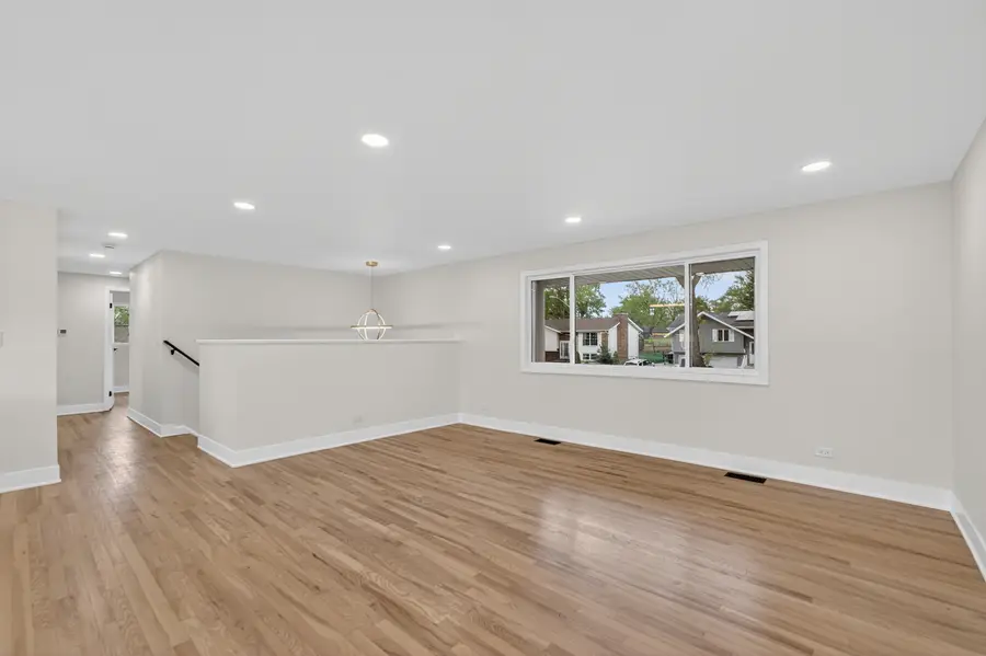 408 Desmond Drive, Schaumburg, IL 60193 - #3