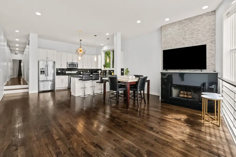 1500 W Grand Avenue #1E, Chicago, IL 60642 - #2