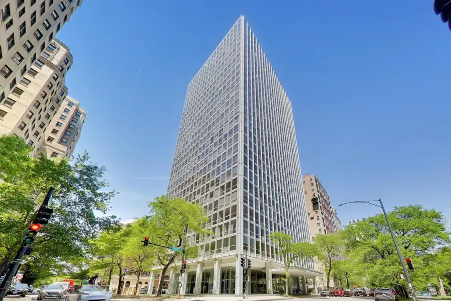 2400 N Lakeview Avenue #808, Chicago, IL 60614 - #2