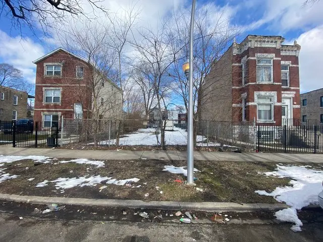 3324 W Walnut Street, Chicago, IL 60624 - #1