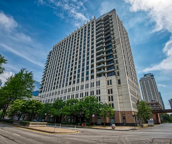 1255 S State Street #806, Chicago, IL 60605