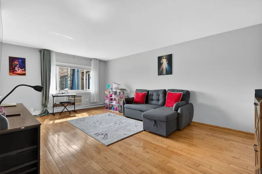 8659 W Foster Avenue #3B, Chicago, IL 60656 - #2