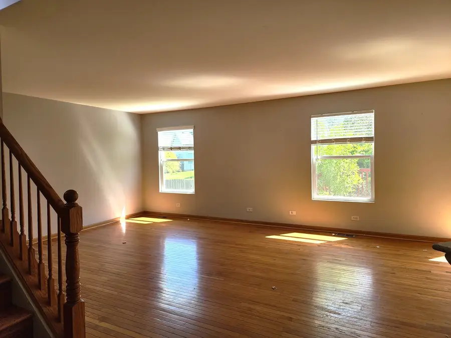 2263 N Arapahoe Trail, Round Lake Heights, IL 60073 - #2
