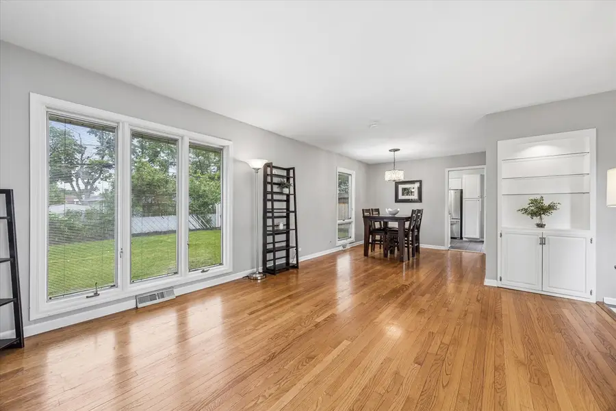 118 S Beverly Street, Wheaton, IL 60187 - #3