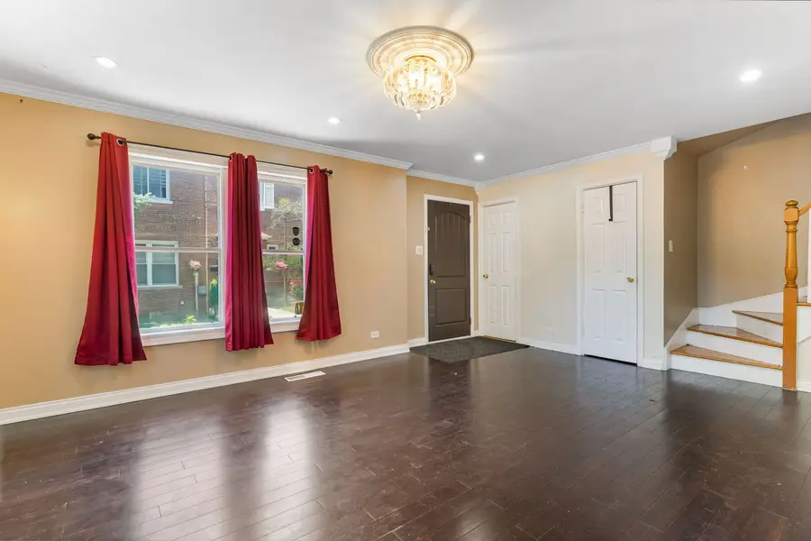 1751 W Chase Avenue, Chicago, IL 60626 - #2