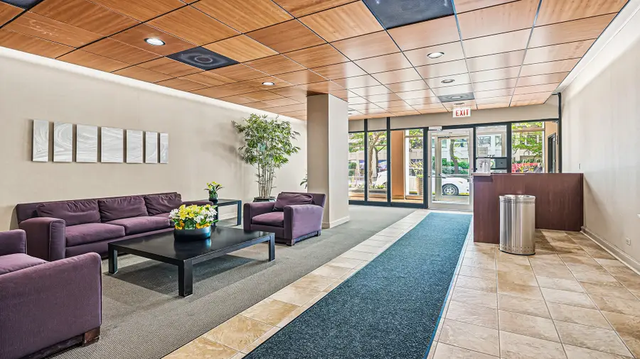 3110 N Sheridan Road #1807, Chicago, IL 60657 - #3