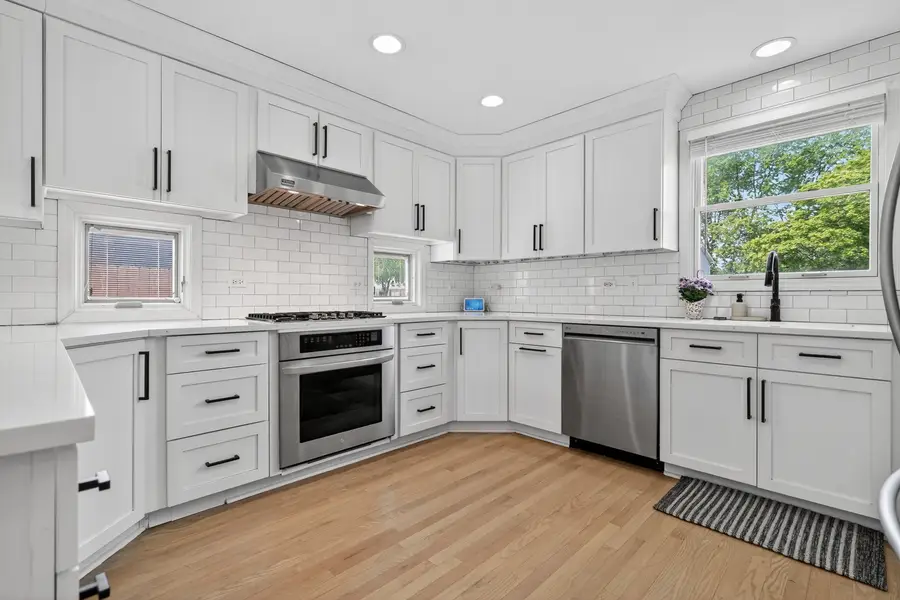 453 S Park Street, Westmont, IL 60559 - #2