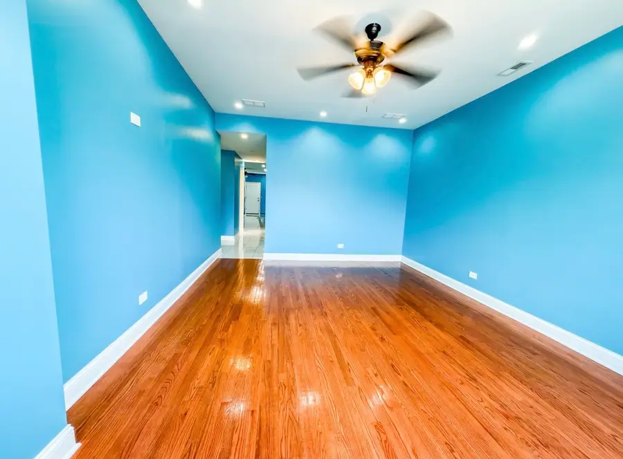 Address Withheld By Seller, Chicago, IL 60624 - #3