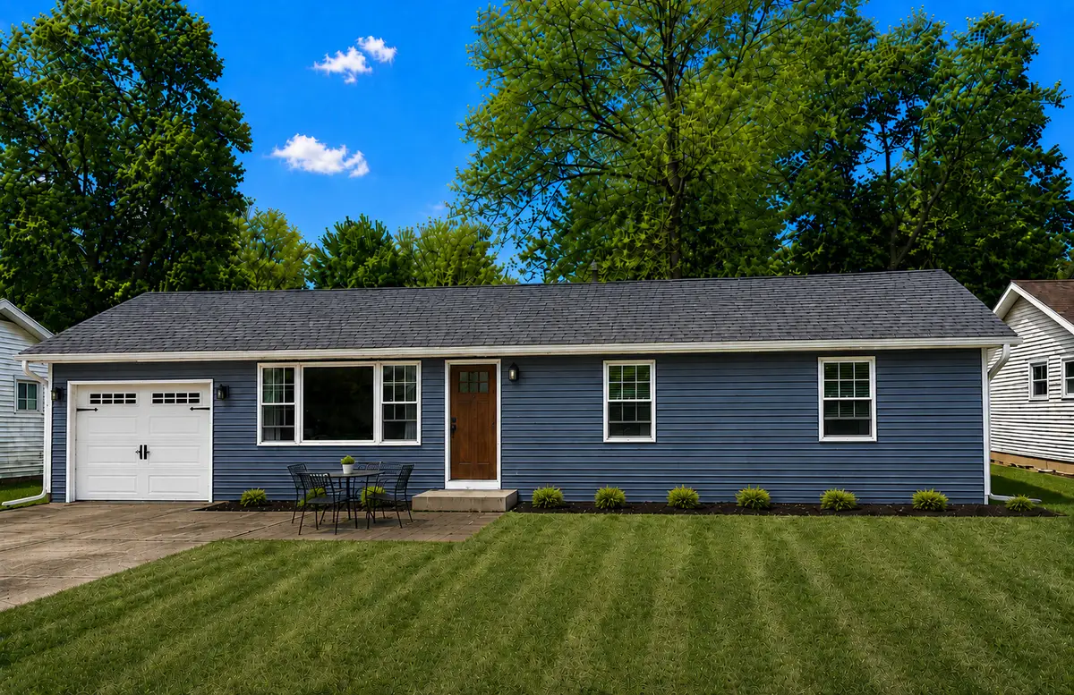 705 E Douglas Street, Saint Joseph, IL 61873 - #1