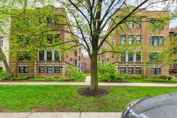 602 Sheridan Road #3E, Evanston, IL 60202