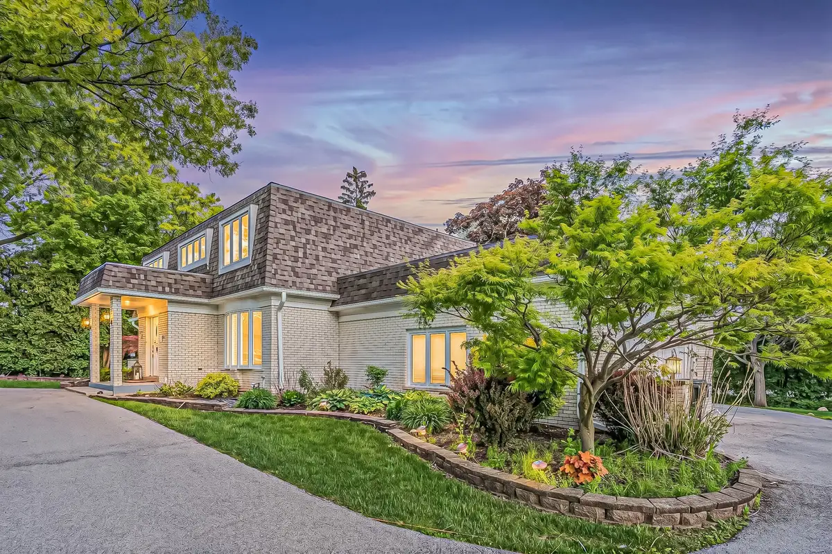15 Devonshire Drive, Oak Brook, IL 60523 - #1