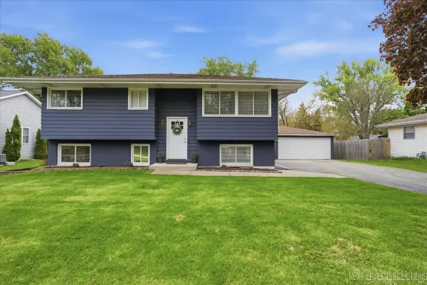 34 W Amber Avenue, Cortland, IL 60112