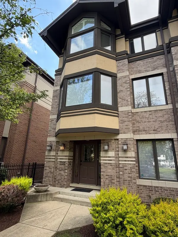 110 N Myrtle Avenue, Elmhurst, IL 60126