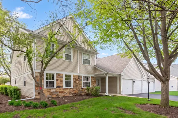 2845 Meadow Lane #V1, Schaumburg, IL 60193