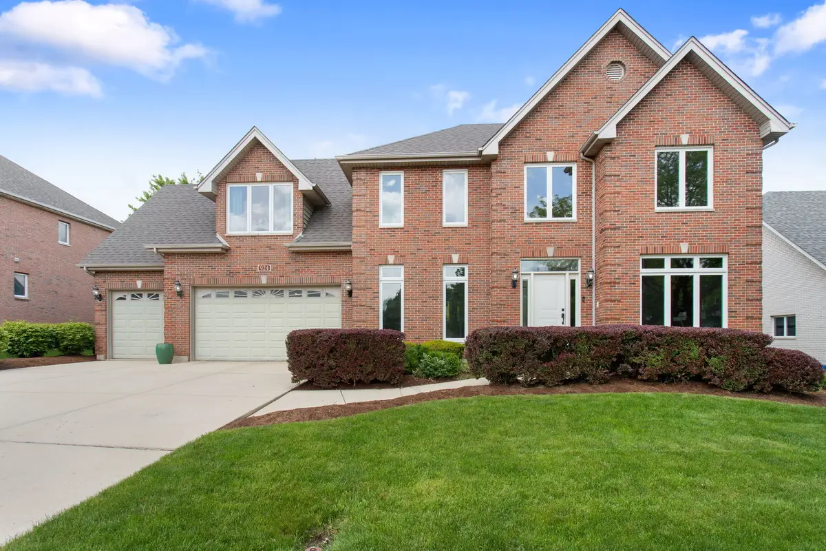 924 Naples Lane, Woodridge, IL 60517 - #1