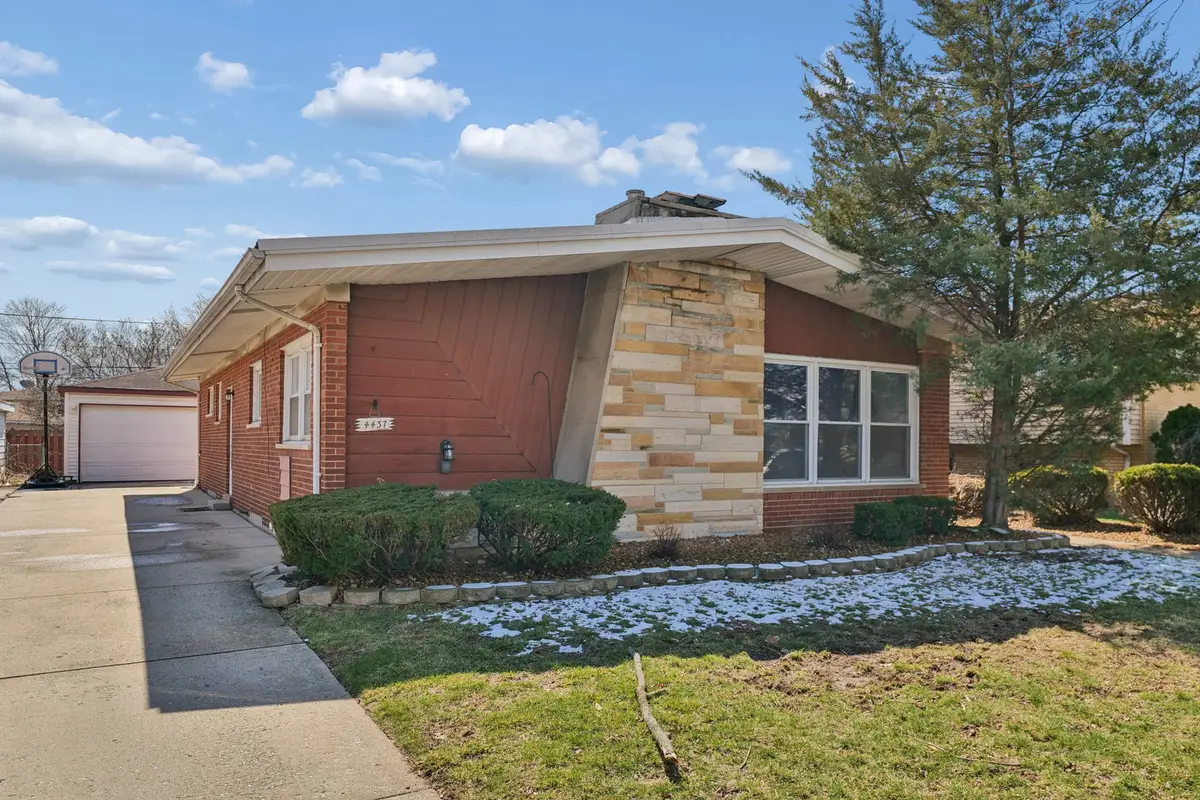 4437 W 100th Street, Oak Lawn, IL 60453 - #1