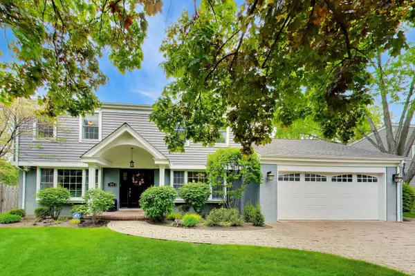 944 Western Avenue, Northbrook, IL 60062