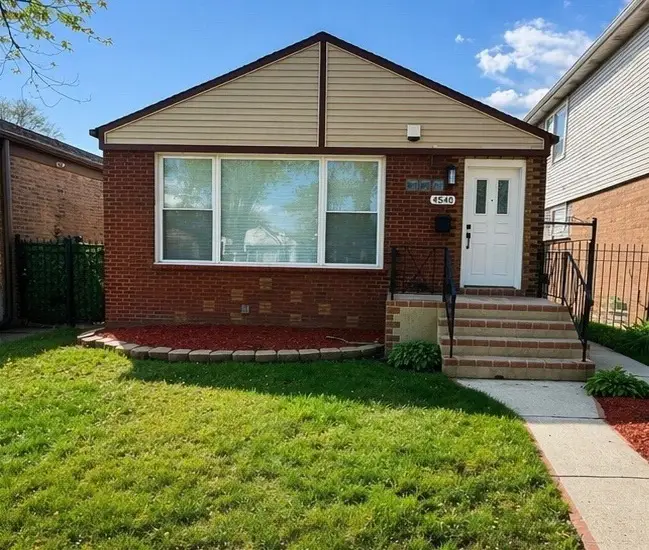 4540 S Leclaire Avenue, Chicago, IL 60638 - #1