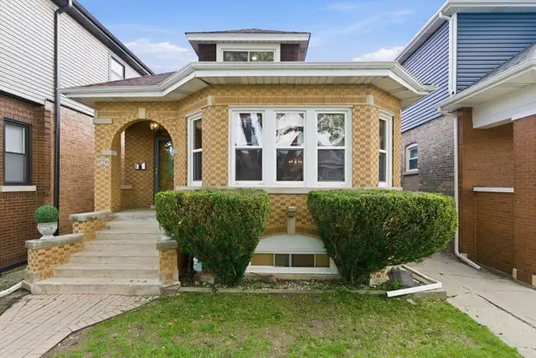 5411 W Byron Street, Chicago, IL 60641
