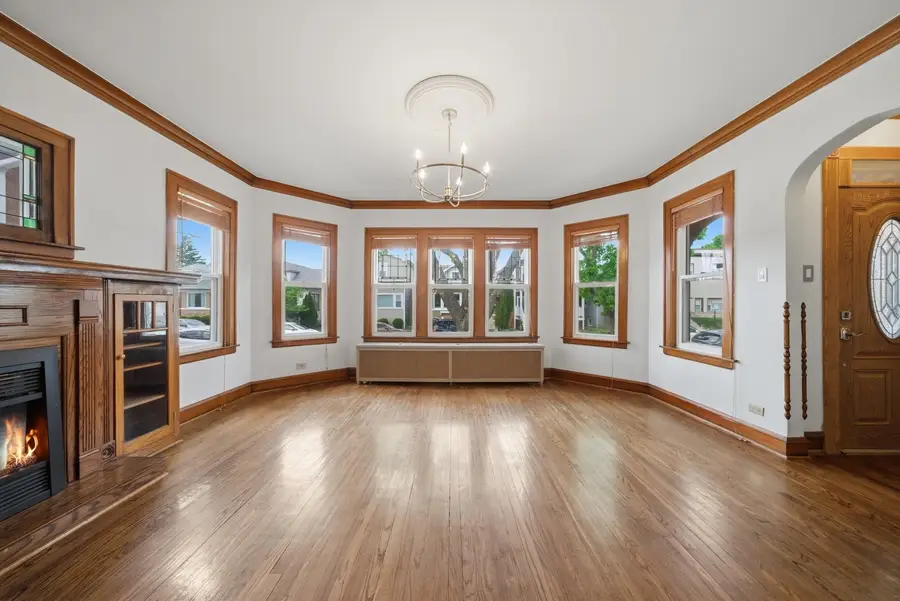 5411 W Byron Street, Chicago, IL 60641 - #3
