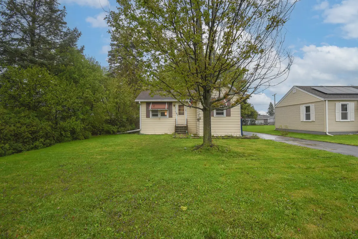 613 N Frolic Avenue, Waukegan, IL 60085 - #1