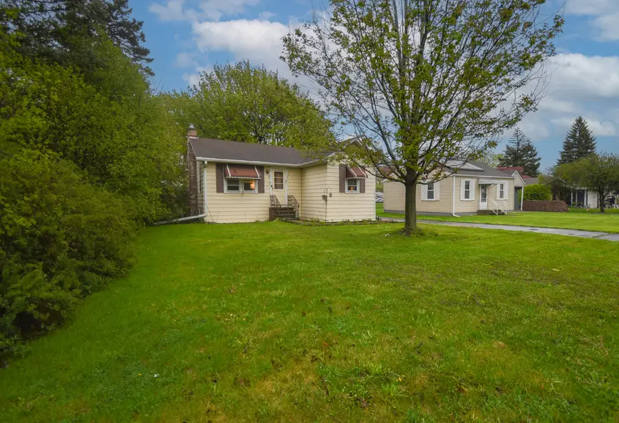 613 N Frolic Avenue, Waukegan, IL 60085 - #3