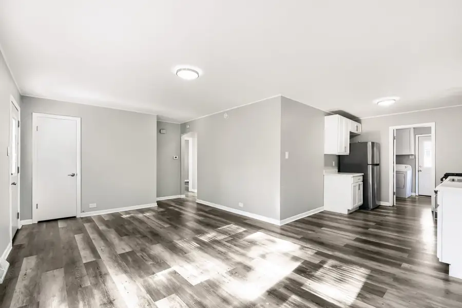 15013 Springfield Avenue, Midlothian, IL 60445 - #3