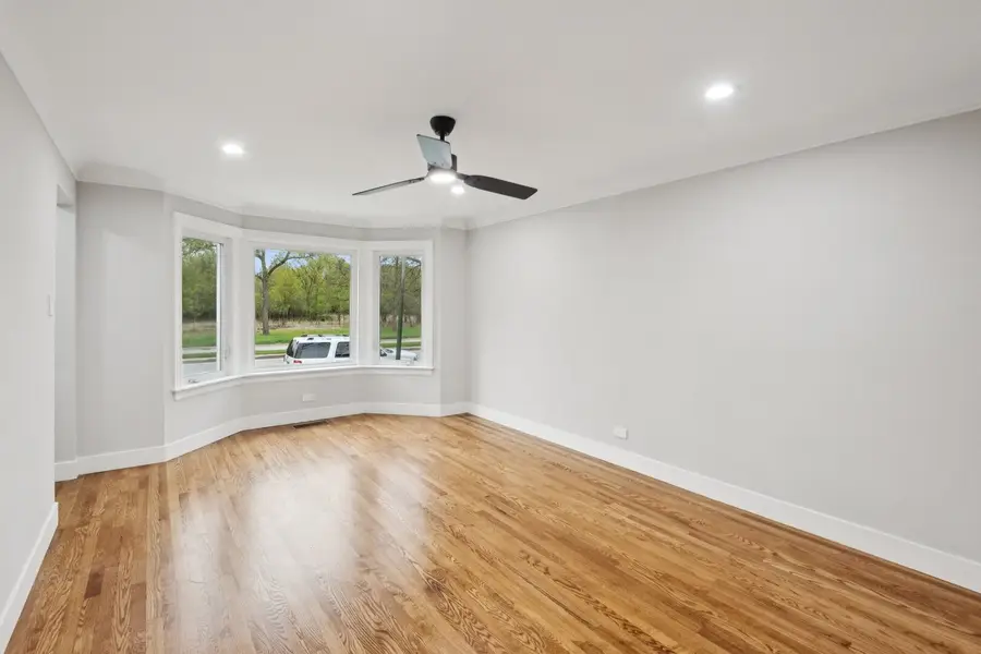 3737 N Cumberland Avenue, Chicago, IL 60634 - #3