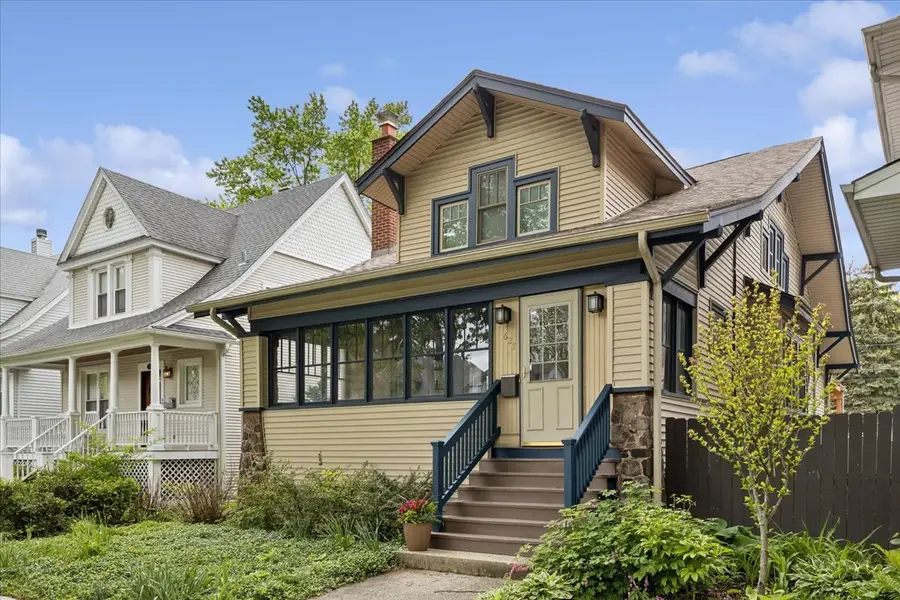 627 S East Avenue, Oak Park, IL 60304 - #3