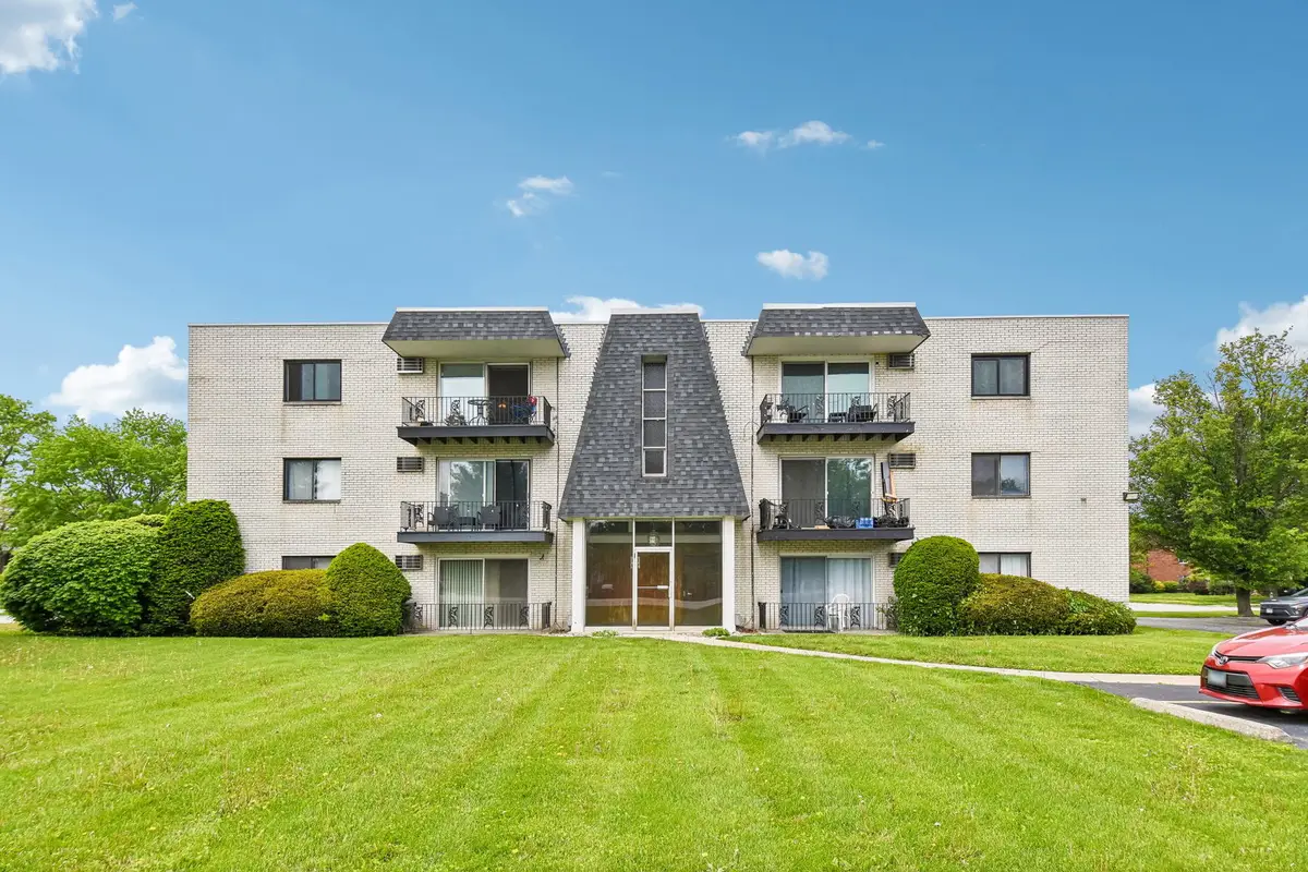 12809 Carriage Lane #12, Crestwood, IL 60418 - #1