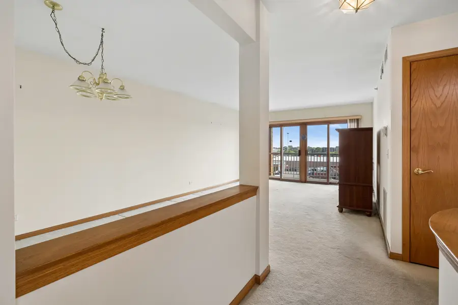 7450 N Waukegan Road #505, Niles, IL 60714 - #3