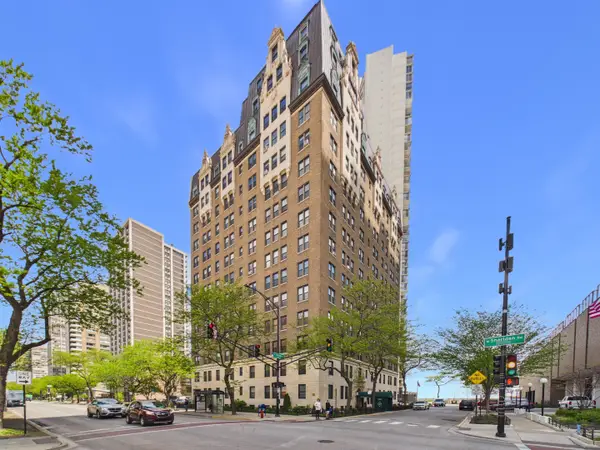 6101 N Sheridan Road #1A, Chicago, IL 60660