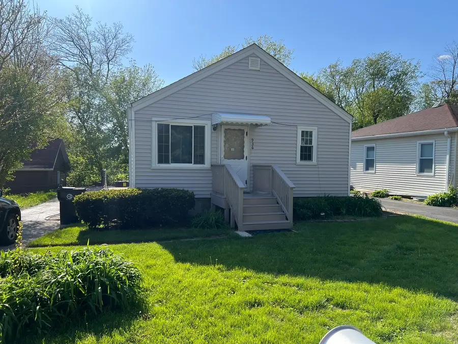 936 Russell Place, Mundelein, IL 60060 - #2