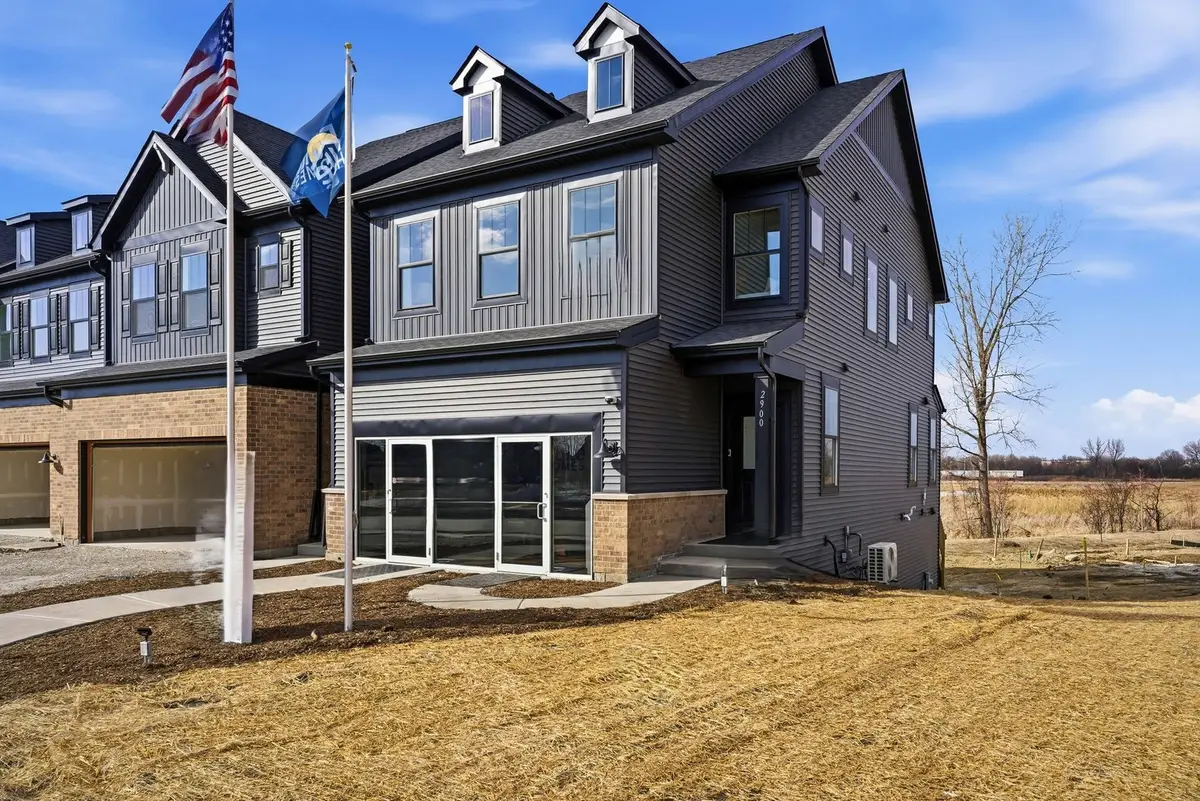 2732 Preserve Circle #13001, Aurora, IL 60502 - #1