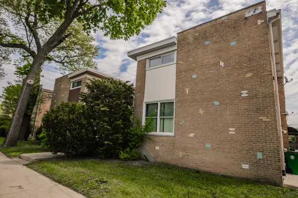 Address Withheld By Seller, Forest Park, IL 60130